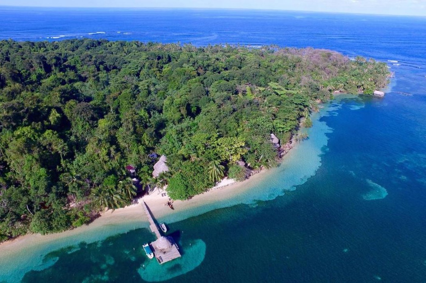 Birds Eye Al Natural Resort Panama